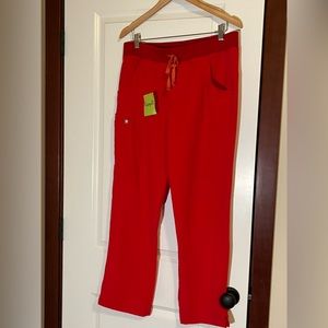 Womens medium Pop Red Kade cargo scrub pants